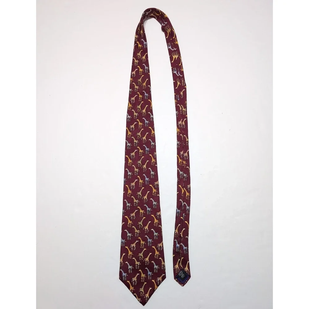 Vintage SAVE THE CHILDREN Men's Neck Tie Giraffes Maroon Red
